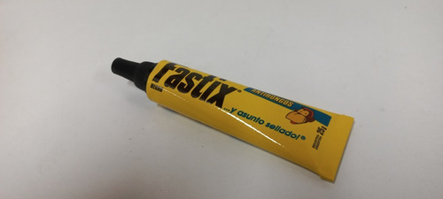 Imagen 6 de 7 de Sellador Sintetico Fastix Antihongos Negro De 25 Grs
