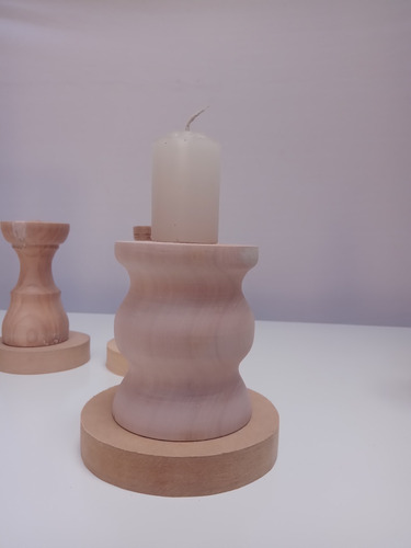 Candelabros Tornedos En Madera Lenga