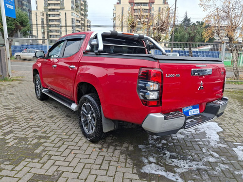 Mitsubishi L200 2021
