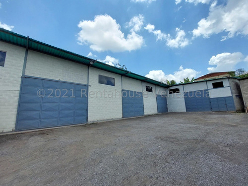 Ms: 25-1389. En Venta Excelente Galpón En Mariches. A=1500 M2, 2b, 12p.