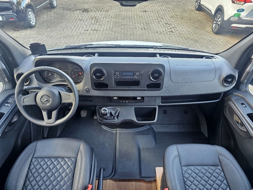 Mercedes-Benz Sprinter 2.2 CDI DIESEL VAN 516 TA EXTRA LONGO 18L MANUAL