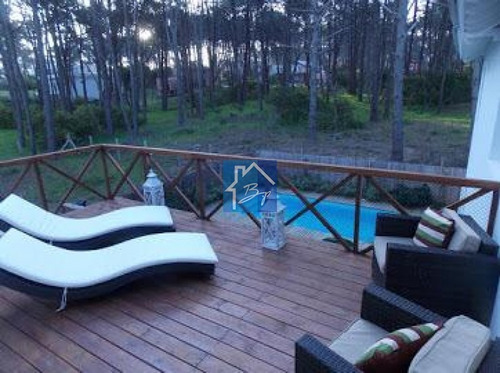 Casa En Venta Y Alquiler - Manantiales- Ref: 446