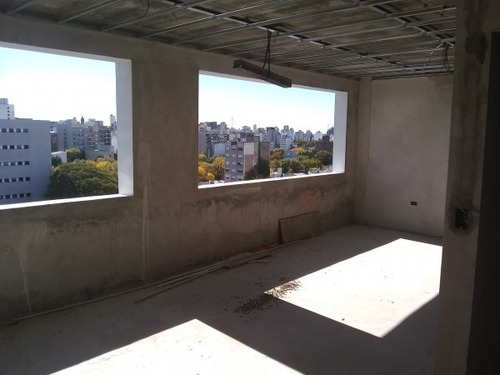 Imagen 9 de 17 de Venta. Departamento Tipo Duplex De 2 Dormitorios, Terraza Privada Y Cochera (en Construcción)
