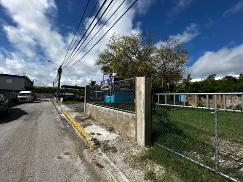 Alquilo Solar En La Avenida Espana - Bavaro