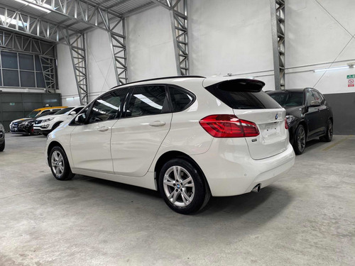 Bmw 218i Active Tourer Service Of 50% Financio