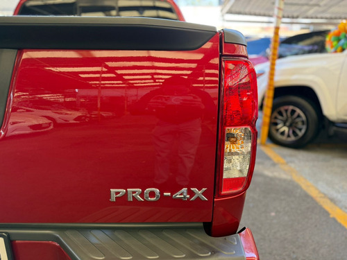 Nissan Frontier 4.0 Pro-4x V6 4x2 At