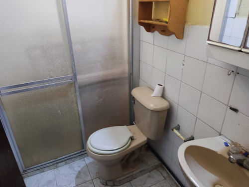 Josefina Toledo: Casa Comercial En Venta En La Viña, 466m², Para Ser Remodelada, Terreno Rectangular, Inmejorable Ubicación, 222544