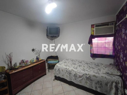 Town House En Venta Conjunto Residencial Portal De La Florida Urb Los Caobos C/270209