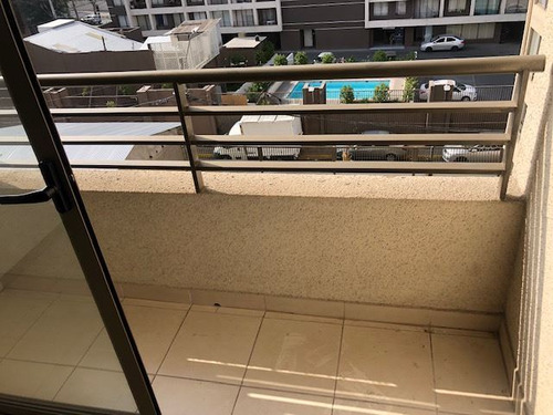 Departamento En Arriendo De 1 Dorm. En Estación Central