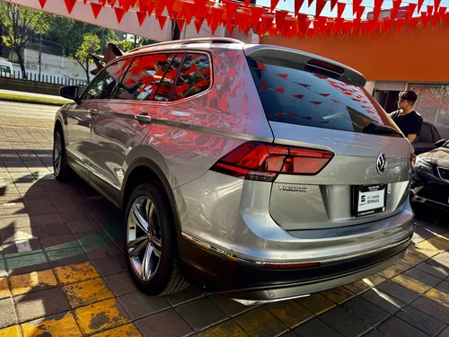 Volkswagen Tiguan 2.0 Highline At