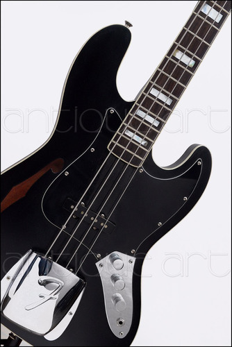 A64 Bajo Fender Jazz Bass Semi Hueca + Correa