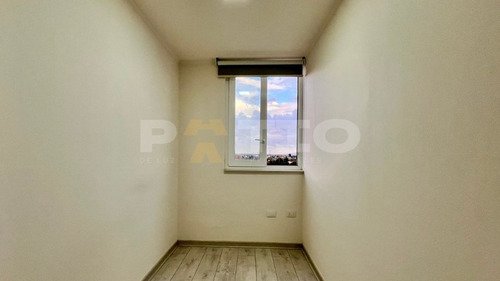 Cómodo Depto 3d 2b Con Logia, Termopanel Y Estacionamiento