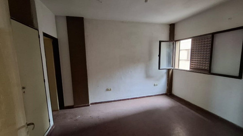 Se Vende Departamento 1 Dorm. Monoblock Stabio