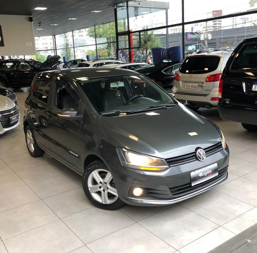 Imagem 1 de 15 de Volkswagen Fox 1.6 Msi Comfortline 8v