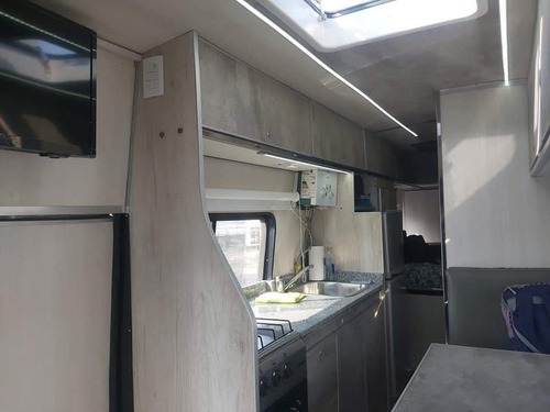 Imagen 16 de 18 de Motorhome Iveco Daily 2007 180000km - Equipado Y Homologado