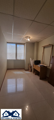Oficinas En Venta 1er Piso Ascensor