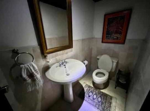 Imagen 6 de 15 de Vendo Esperilla Tres Hab Con Su Baño Dos Parqueos Ascensor