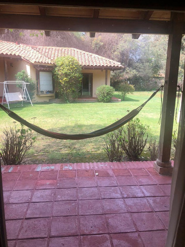 Gran Casa En Parcela Con Tremenda Ubicación, Cerca...