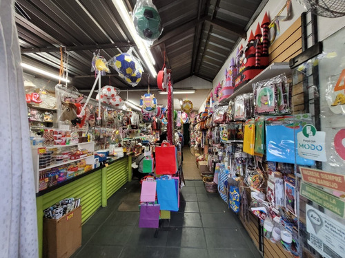 Imagen 6 de 14 de Excelente Local Comercial En Venta - Lote Apto Construcción - Mataderos - Escalada 2211