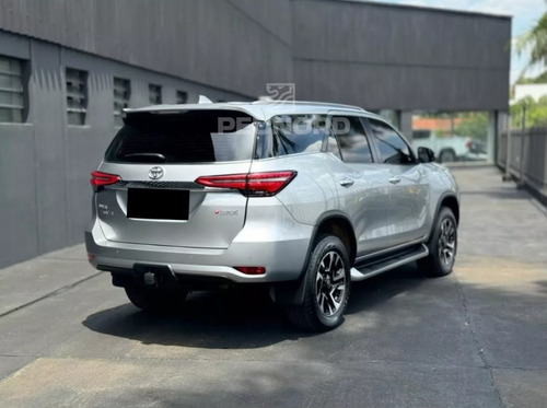 Toyota Hilux SW4 2.8 Srx 204Cv 4X4 7As At