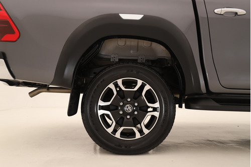 Toyota Hilux 2.8 Cd Srx 177cv 4x2 At