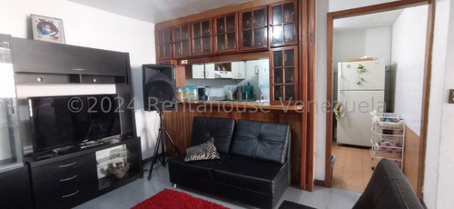 Te Lo Tengo Apartamento En Venta En Juan Pablo Il 25-1411 Mar