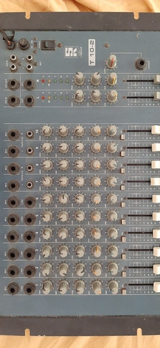 Mesa De Som 10 Canais Staner T 10-2