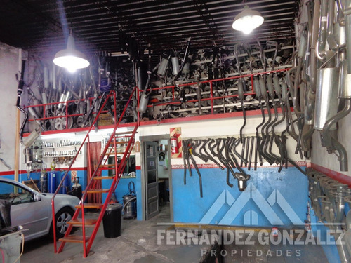 Venta En Burzaco, Local Con Viviendas Y Galpón. Inversión.