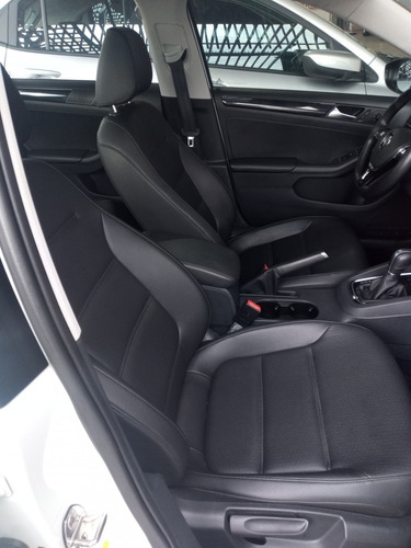 Volkswagen Jetta 2015 2.0 Tsi Highline 4p