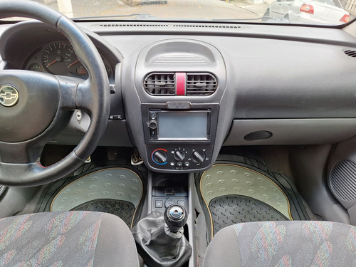 Chevrolet Corsa 1.8 MPFI SEDAN 8V GASOLINA 4P MANUAL