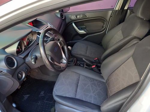 Ford Fiesta Kinetic Titanium
