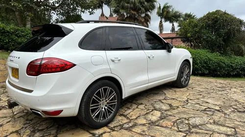 Porsche Cayenne 3.6 V6 Lux