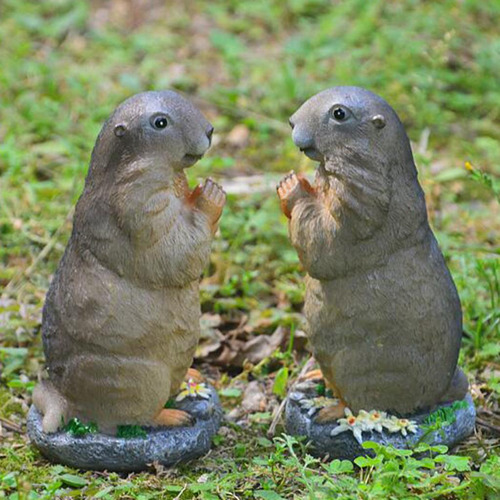 Apoyos De La Foto De La Escultura Del Jardín De La Marmota