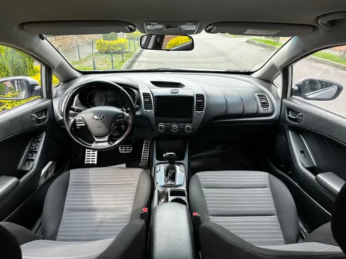 Kia CERATO PRO 1.6l Zenith At