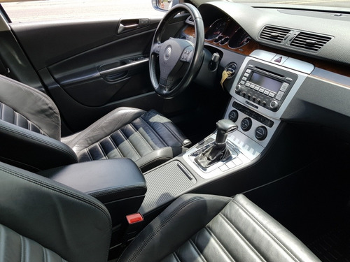 Volkswagen Passat 2.0 Fsi Luxury Tiptronic 2009