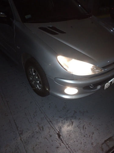 Peugeot 206 2008 1.4 Generation Plus 75cv