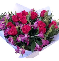 Comprar Ramo De Rosas Naturales Flores A Domicilio