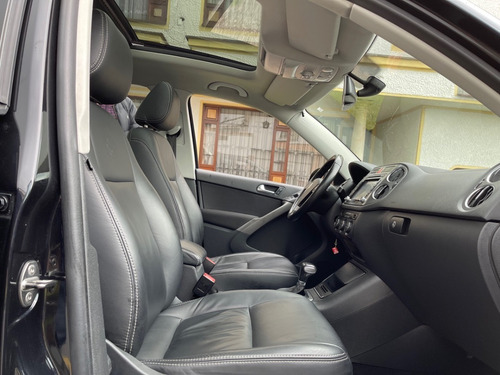 Volkswagen Tiguan 2.0t F.e. 2010