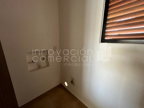 Casa En Renta En Distrito Sophia De 3 Niveles