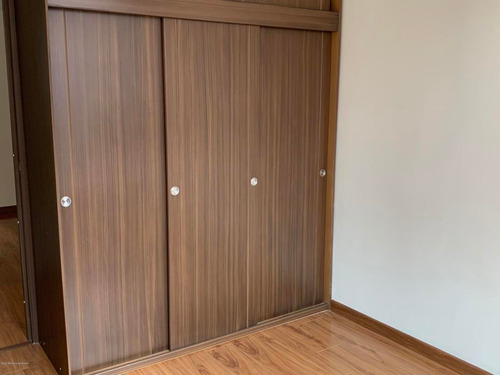 Apartamento En Centro Funza(funza) Rah Co: 21-224