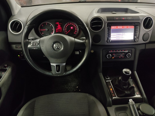 Imagen 10 de 15 de Volkswagen Amarok Highline Dc 4x4 2.0 Tdi 2013