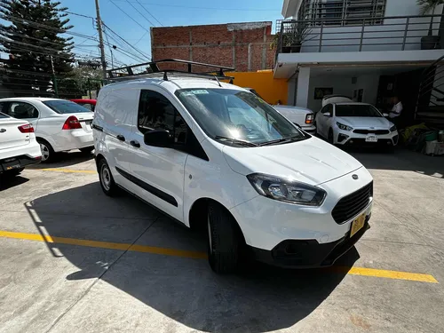 Ford Transit Courier 1.0 L3 2pl Courier