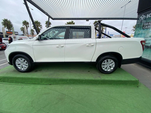 Ssangyong Grand Musso 2.2 4x4 Mt