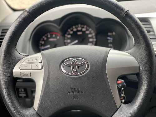 Toyota Hilux 3.0 Dc 4x2 Tdi Sr L12 2012