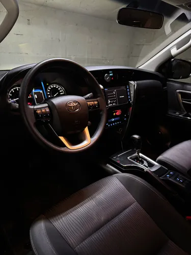 Toyota Fortuner 2.7l