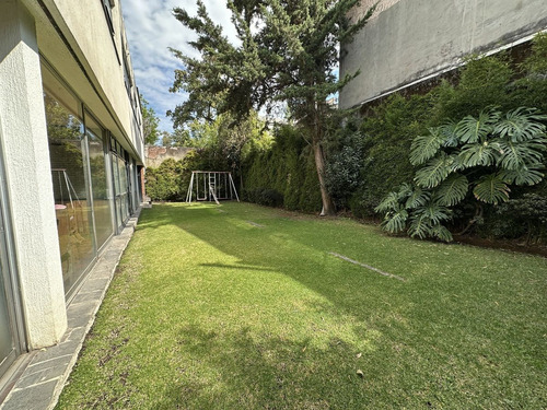 Casa En Lomas De Chapultepec Ganadora De Premios En Calle Sin Vecinos Enfrente