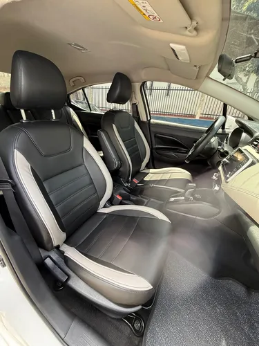 Nissan Versa Versión Exclusive Automático Modelo 2021