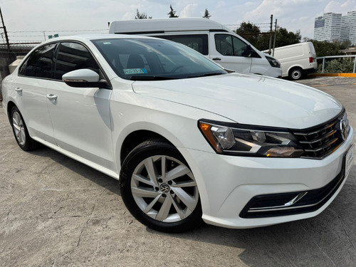 Volkswagen Passat 2.5 Tiptronic Comfortline At