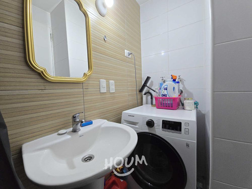 Departamento Avenida María Rozas Velásquez Id: 140279