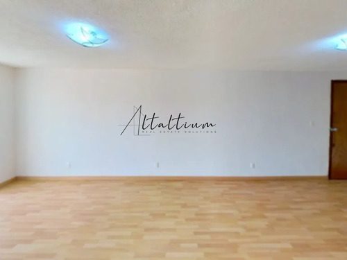 Departamento En Venta En Zona Residencial Cerca De La Supervía Poniente. 10. Aa-ru